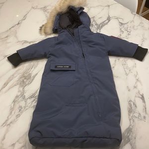 Canada goose baby 3-6 months
